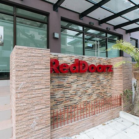 Reddoorz Plus At Evangelista Street Makati San Pedro Makati Exterior foto