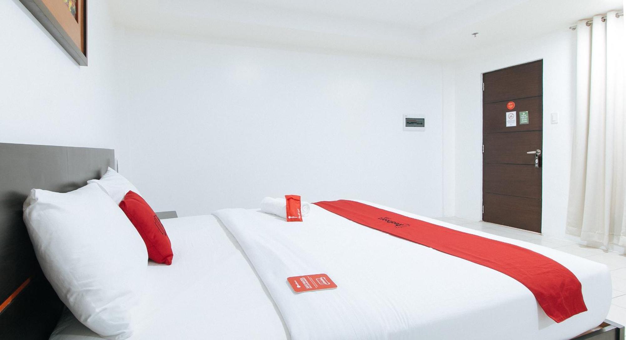 Reddoorz Plus At Evangelista Street Makati San Pedro Makati Exterior foto