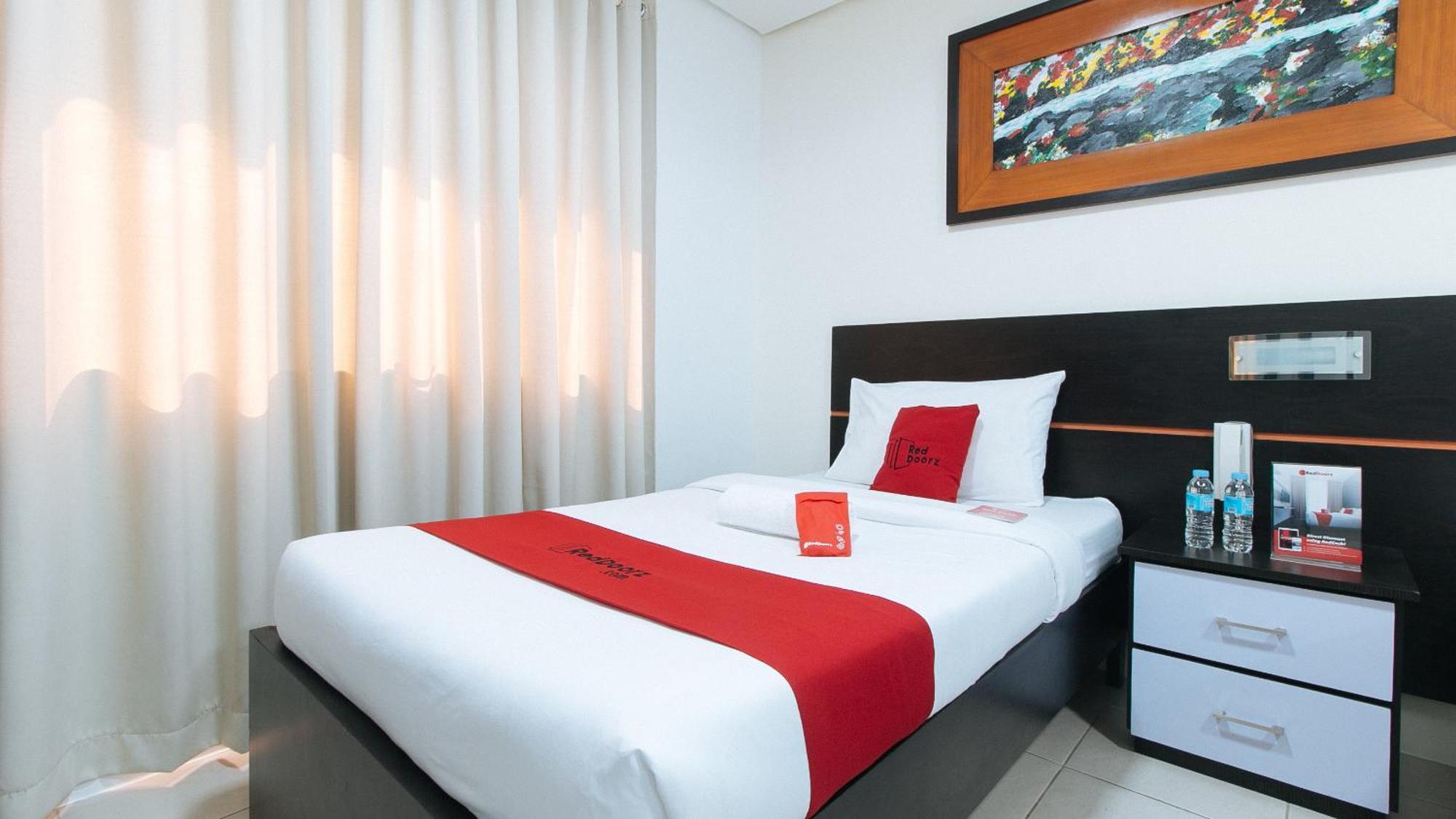Reddoorz Plus At Evangelista Street Makati San Pedro Makati Exterior foto
