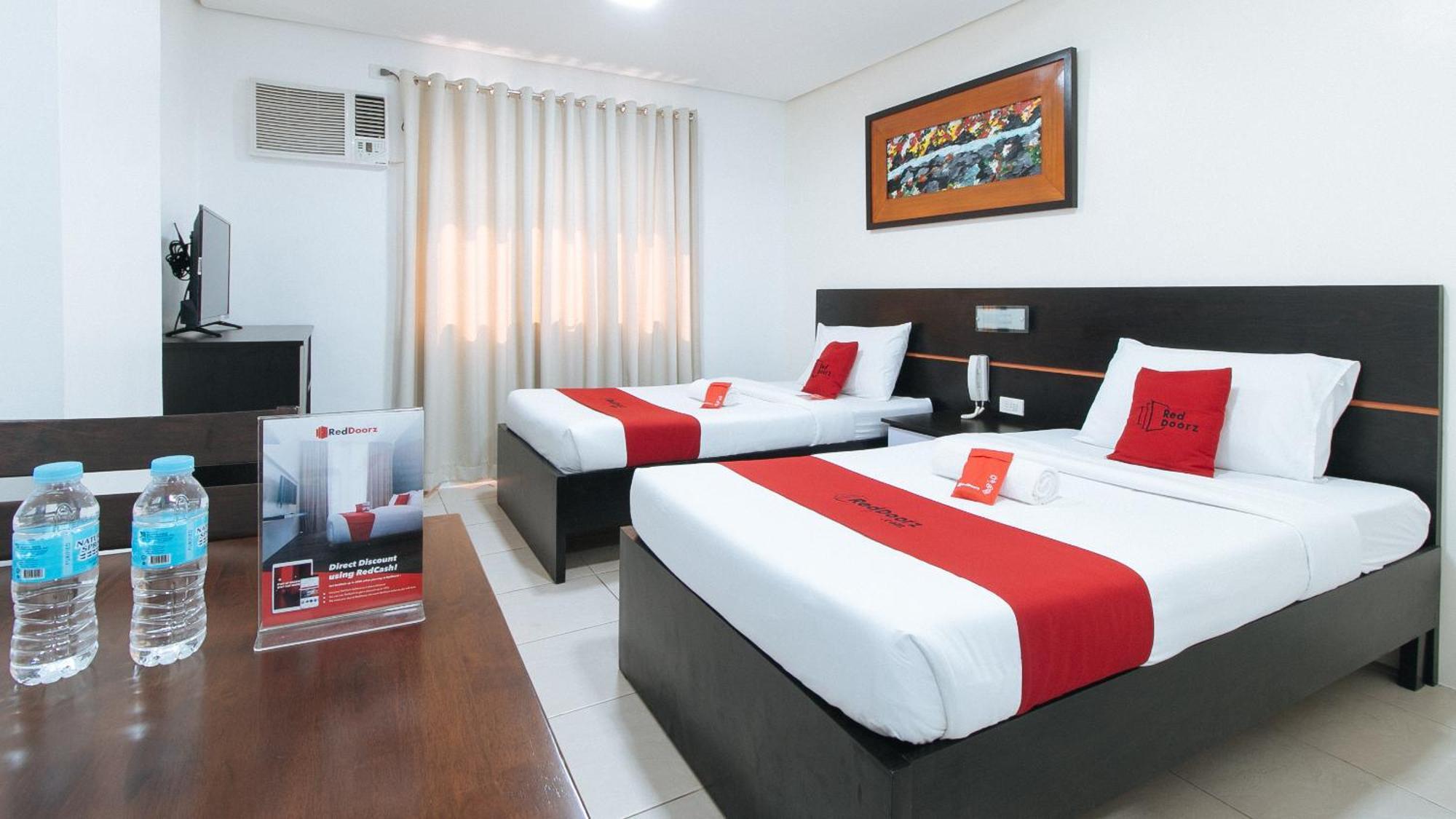 Reddoorz Plus At Evangelista Street Makati San Pedro Makati Exterior foto