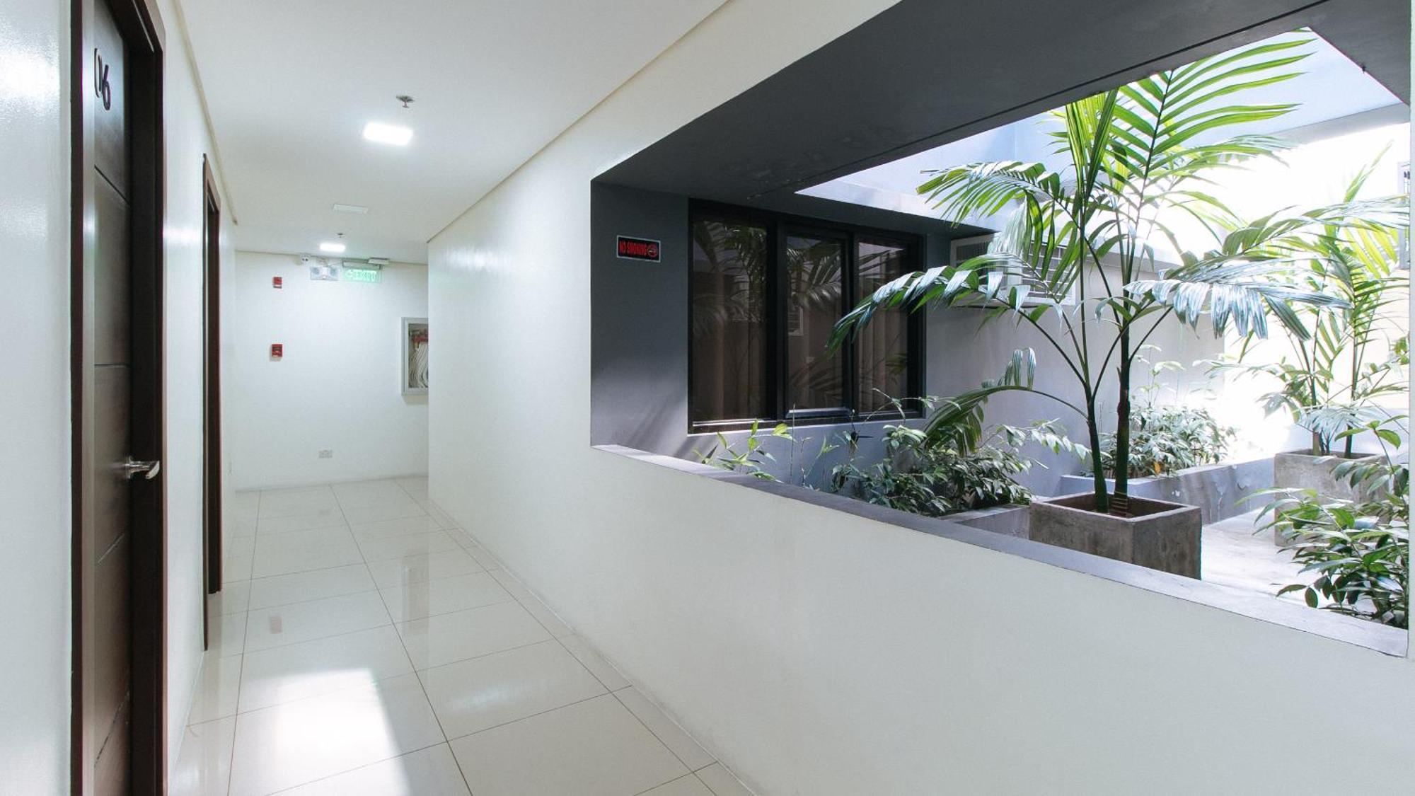 Reddoorz Plus At Evangelista Street Makati San Pedro Makati Exterior foto